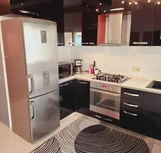 Tirana Apartment *